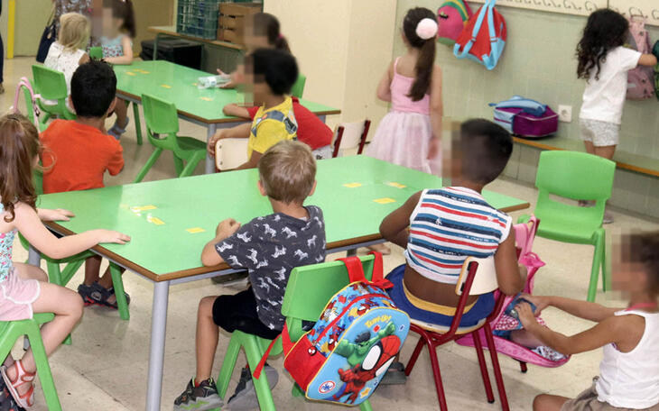 Benidorm aprueba las primeras ayudas a escolares de 3 a 5 años para la compra de material por valor de 40.131 euros